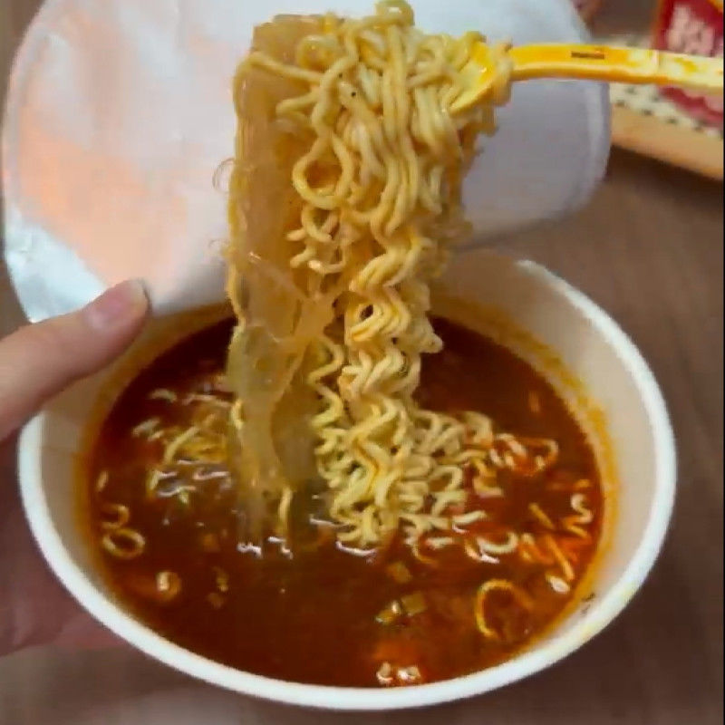 맛 튀긴 쇠고기 맛 버미첼리와 누드리스 179g*12 소프 누드리스와 버미첼리를 위해