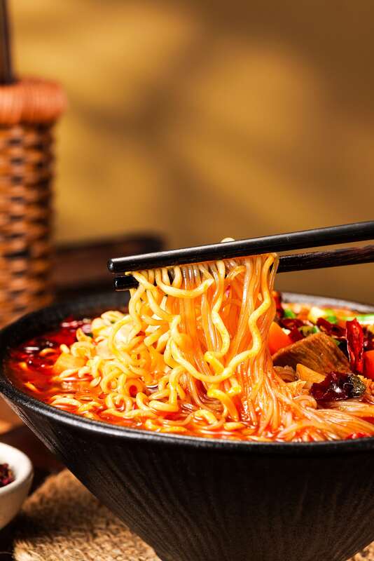 92g 12컵 충칭 마라맛 야채맛 컵라면, 이벤트 케이터링 및 호스피탈리티 서비스에 이상적